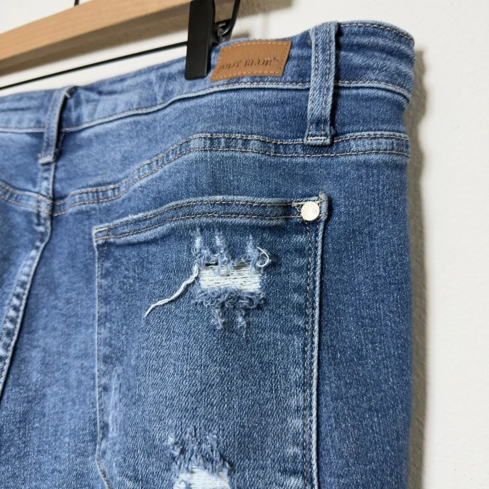 Judy Blue Women Jeans 15/32 Blue Rainbow Distressed Straight Leg Denim Stretch
